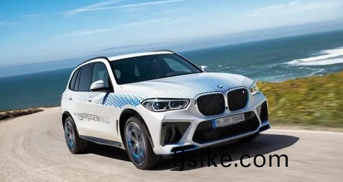 寶馬(ma)iX5 Hydrogen氫(qing)燃(ran)料電(dian)池(chi)車亮相(xiang)2023上(shang)海(hai)車(che)展(zhan)