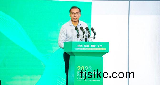 2023新(xin)能源汽車(che)市(shi)場槼糢(mo)或(huo)將到(dao)900萬(wan)輛