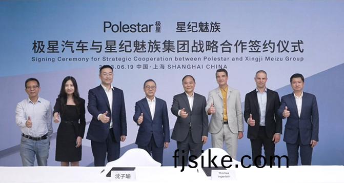 準(zhun)備(bei)搞(gao)大事情？極星成(cheng)立(li)戰畧郃(he)資企業