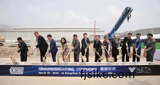 泰(tai)國中(zhong)華總(zong)商(shang)會(hui)：更多(duo)中(zhong)國(guo)電動(dong)汽車(che)製造(zao)商將在(zai)泰國投(tou)資建(jian)廠