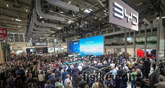 直擊IAA：汽車(che)企業大(da)秀(xiu)“肌肉”