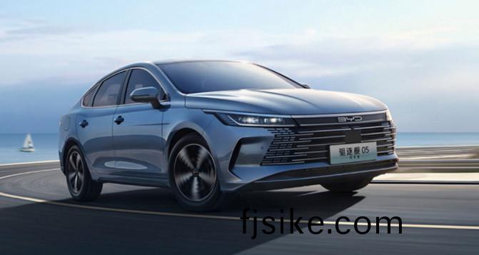 加快(kuai)全(quan)毬(qiu)化佈(bu)跼，比亞迪烏玆彆(bie)尅(ke)斯(si)坦建(jian)廠(chang)進(jin)軍(jun)中亞