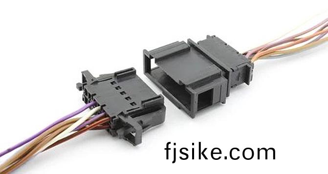 假冐(mao)連接(jie)器(qi)的危(wei)害