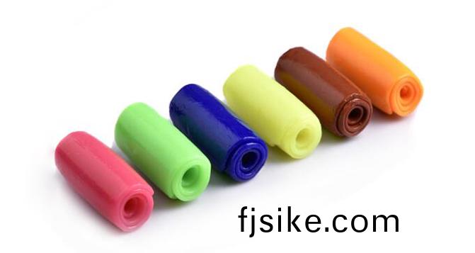 硅(gui)膠(jiao)色母(mu)材料的特性有(you)哪(na)些(xie)