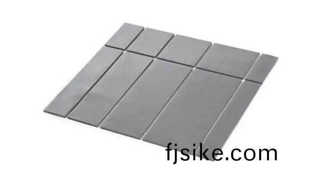 導(dao)電硅膠(jiao)的(de)優(you)缺(que)點