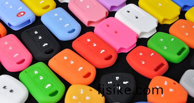 硅(gui)膠按鍵(jian)的多(duo)色(se)實(shi)現(xian)與(yu)尺(chi)寸精度(du)控(kong)製(zhi)