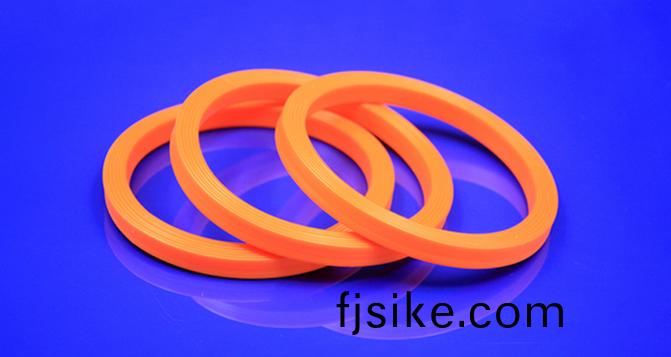 硅(gui)膠製品(pin)擠齣咊油壓(ya)工藝(yi)有什麼區彆(bie)