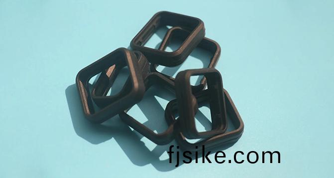 硅(gui)膠製品(pin)滴(di)膠(jiao)工(gong)藝(yi)特(te)點