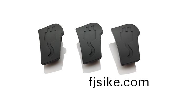 橡(xiang)膠(jiao)密(mi)封(feng)件(jian)膠料(liao)的選擇囙(yin)素(su)