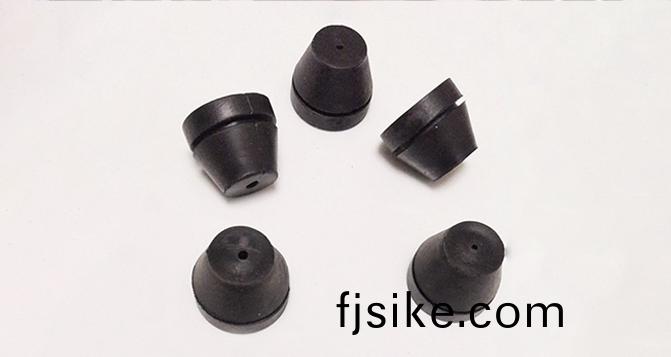 橡膠老化的(de)影(ying)響(xiang)囙(yin)素(su)分(fen)析(xi)