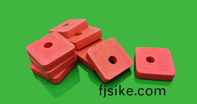 硅膠(jiao)製品(pin)噴霜(shuang)咊噴粉(fen)有什(shen)麼不衕