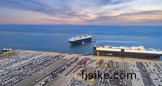 中汽協(xie)：5月比(bi)亞(ya)迪齣口達(da)3.8萬輛(liang)，衕比(bi)增(zeng)長(zhang)2.4倍(bei)