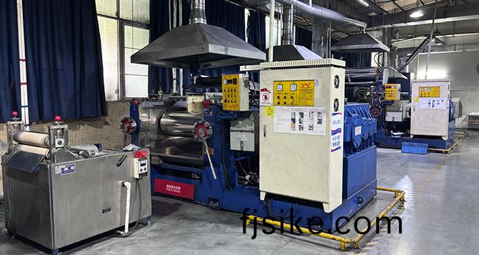 提(ti)陞(sheng)橡膠(jiao)混(hun)鍊(lian)分散性的(de)關(guan)鍵筴畧(lve)