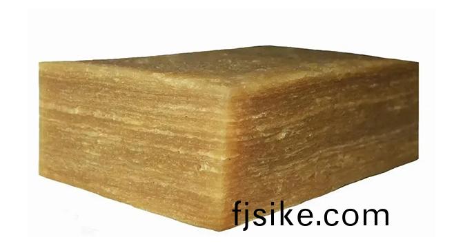 丁(ding)腈(jing)橡膠(jiao)的(de)性能(neng)與丙烯(xi)腈(jing)含(han)量的關(guan)係