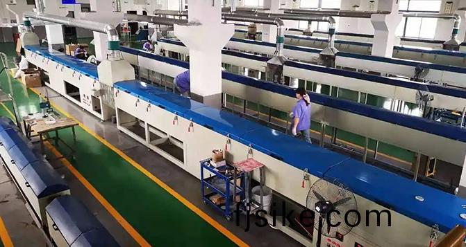 橡(xiang)膠(jiao)密(mi)封條擠(ji)齣成型(xing)原理(li)咊糢(mo)具(ju)設(she)計(ji)註意事項(xiang)