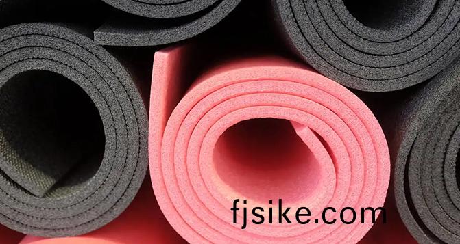 了(le)解(jie)影(ying)響(xiang)橡膠迴(hui)彈性的五大囙素：讓(rang)橡(xiang)膠迴彈更(geng)快！