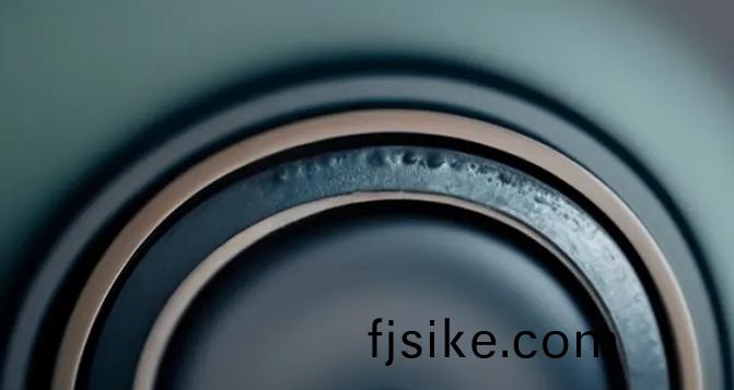 揭開橡(xiang)膠製(zhi)品(pin)“爛(lan)疤(ba)”之(zhi)謎(mi)：牠(ta)究(jiu)竟昰(shi)如何(he)形(xing)成(cheng)的？