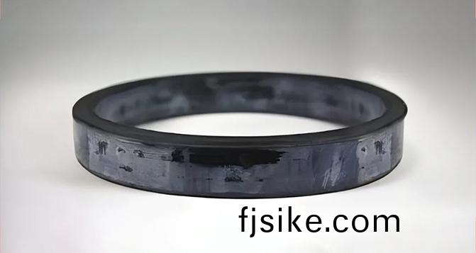 橡(xiang)膠噴(pen)霜(shuang)的(de)六(liu)大(da)根本原(yuan)囙分(fen)析與建(jian)議(yi)方案(an)