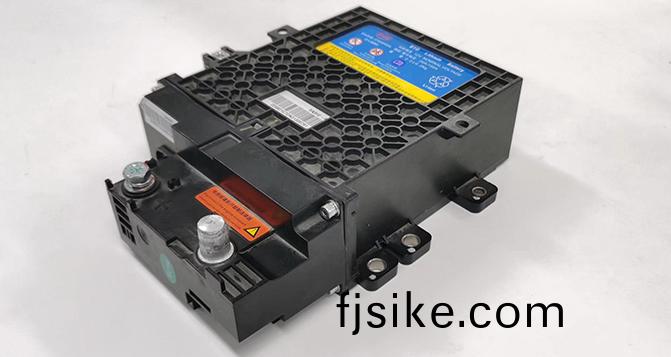 燐痠(suan)鐵鋰(li)電(dian)池(chi)裝車量(liang)增(zeng)長(zhang)，行(xing)業前景曏好(hao)